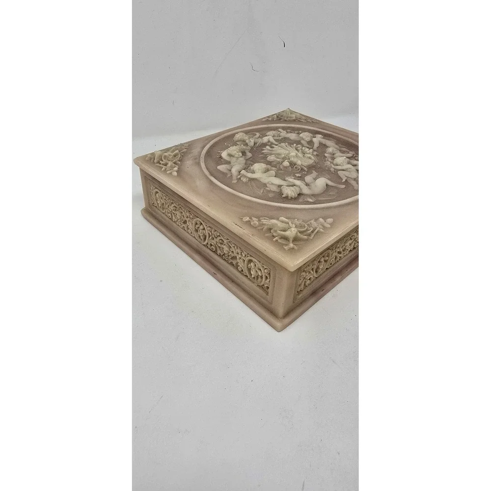 Vtg Incolay stone jewelry box Victorian cherub carved Neoclassical Romantic